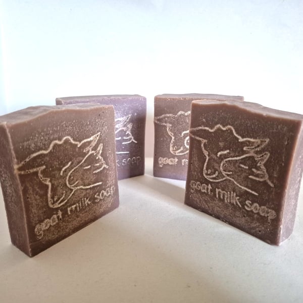 Natural Goats Milk Soap Lavender
