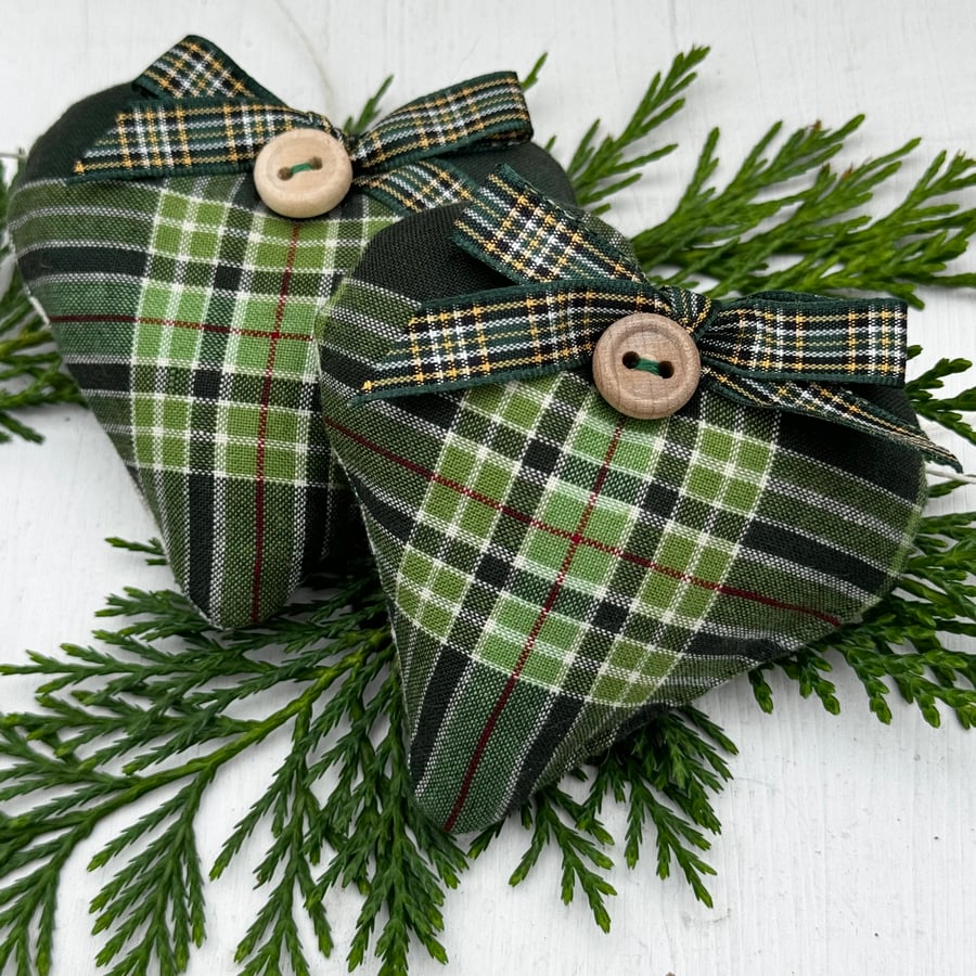 TARTAN CHRISTMAS HEART DECORATION - green tartan and gingham fabric heart