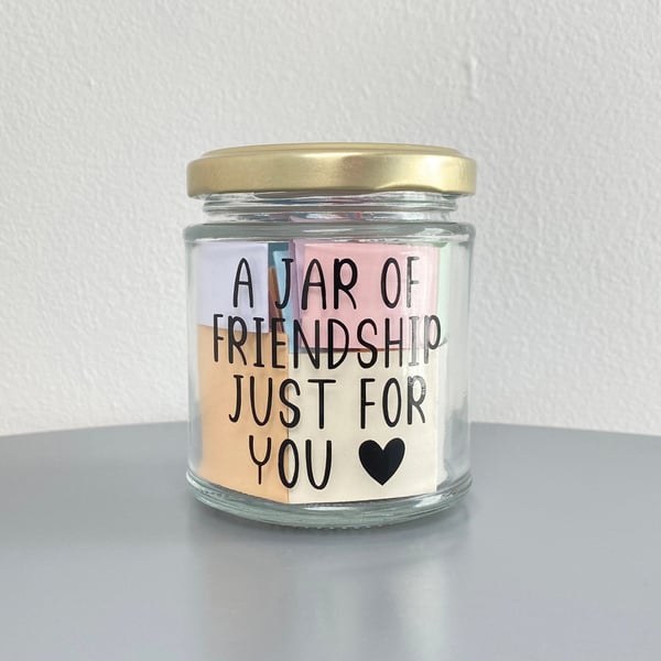 Friendship Quote Jar, 31 Quotes, Sentimental Gift for Friends, Best Friend