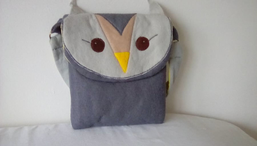 Child's handbag, child's Owl bag, Felt bag, Bird bag