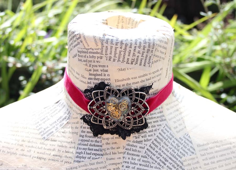 Steampunk Gothic Resin Heart Choker Ribbon Silver Necklace