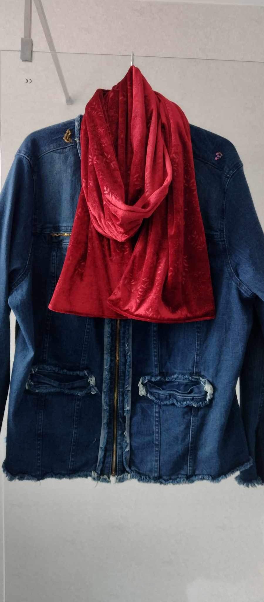 Soft Vibrant Red Velvet Scarf for Autumn