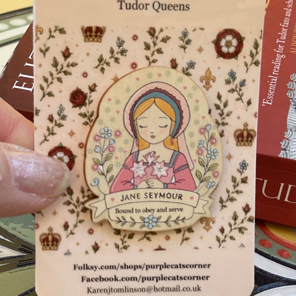Jane Seymour Wooden Pin Badge - Tudor Queen Pin - Six Wives of Henry VIII Gift 