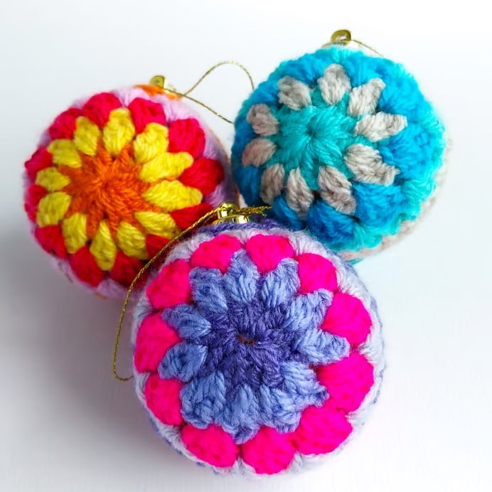 Crochet Christmas tree Baubles in bright colours