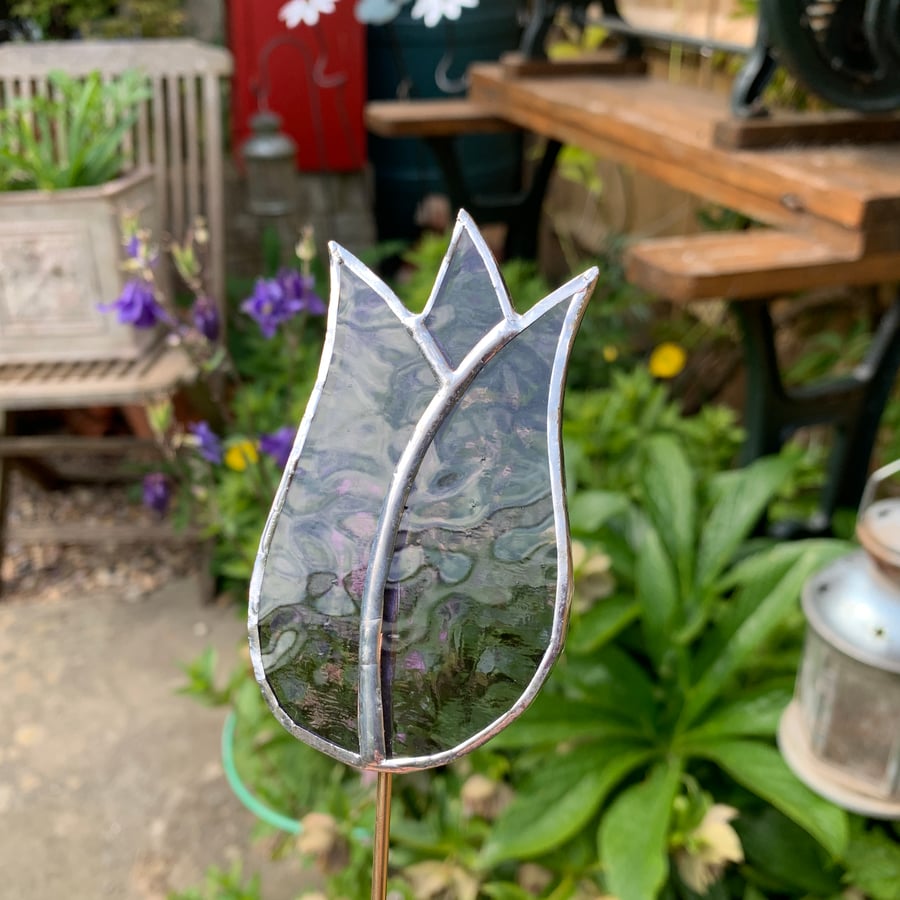 Stained  Glass Lily Tulip Stake Large - Plant Pot Decoration -  Mauve