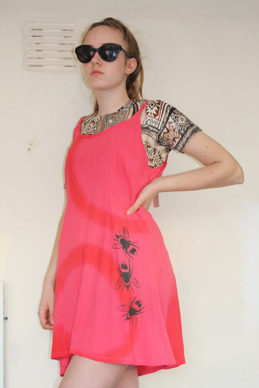 Red sun dress, Vintage 90's Ladies bee print strappy Eco dress,Summer reworked 