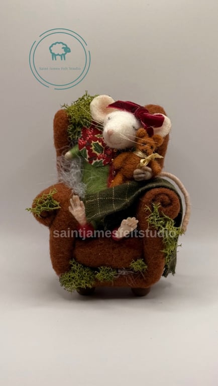 Needle felted mouse in armchair