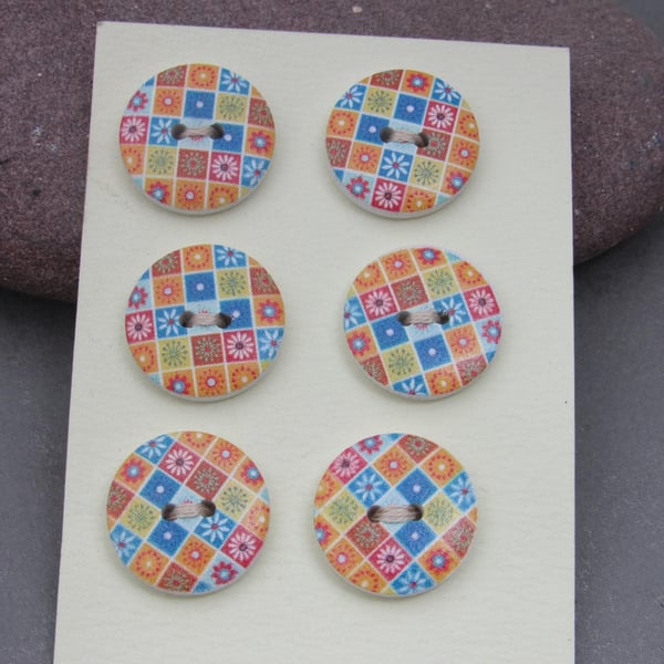 6 Medium Small Painted Round Wooden Craft Buttons