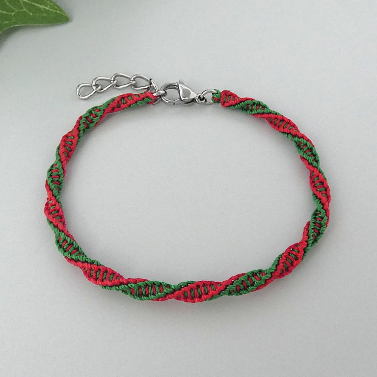 Adjustable 7" Christmas two tone bracelet for women.                    