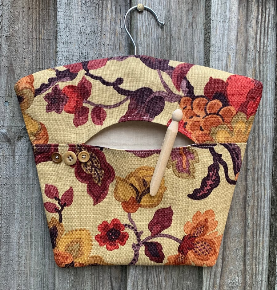 Sanderson Linen peg bag
