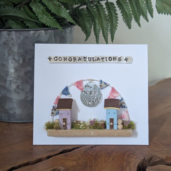 New Home Card With Removable Wooden Cottage Gift