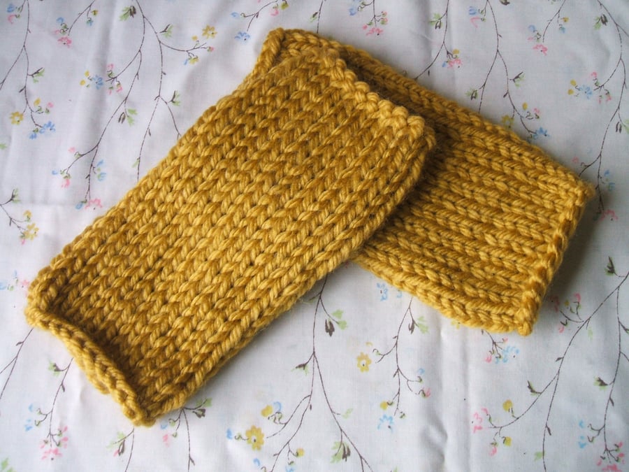 Hand knitted wrist warmer fingerless gloves - mustard yellow