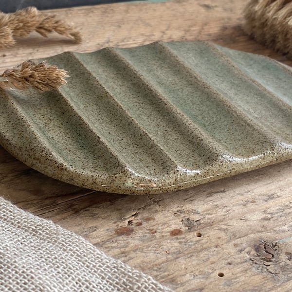 Chunky handmade rippled Soap Dish