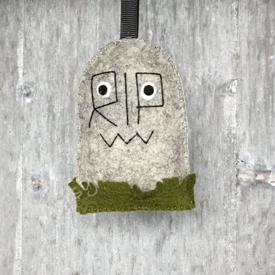 Gordon The Gravestone Halloween 100% Wool Felt Hanging Decoration