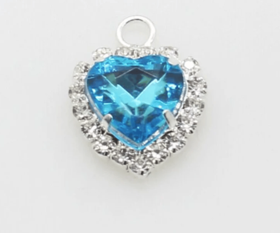 (P040S lake blue) 10 pcs, 10mm Crystal Pendants