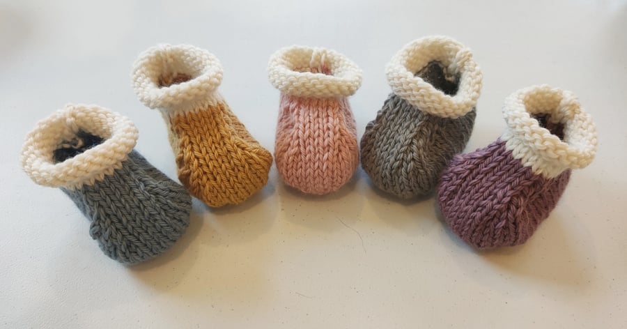 Falkland Wool Baby Booties