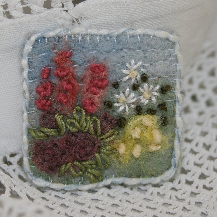 Embroidered Brooch - summer garden