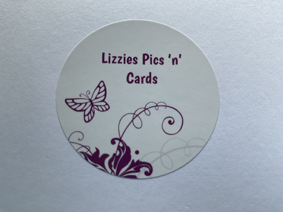 Lizzies Pics n Cards