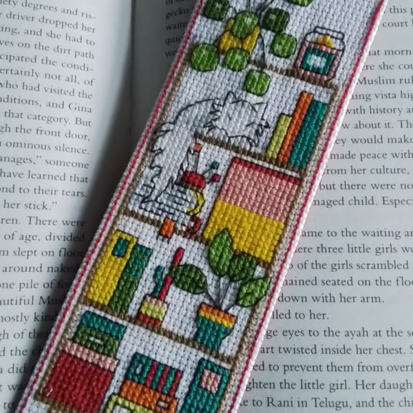 White Cat on Bookshelves Bookmark,  Cat Lover Gift, Cat Bookmark - Red Border