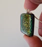 Sparkly gold patterned fused glass pendant - Image 4
