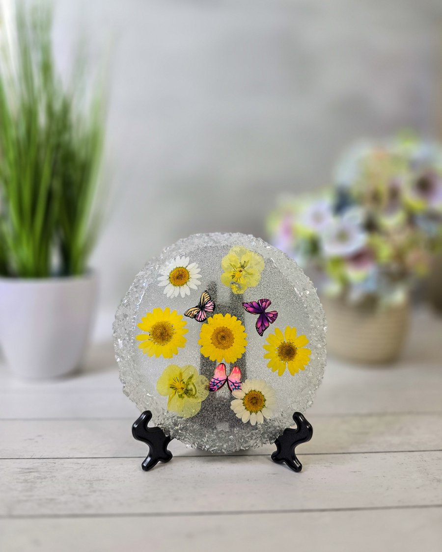  Daisy Meadow Crystal Coaster – With Butterfly Jewel