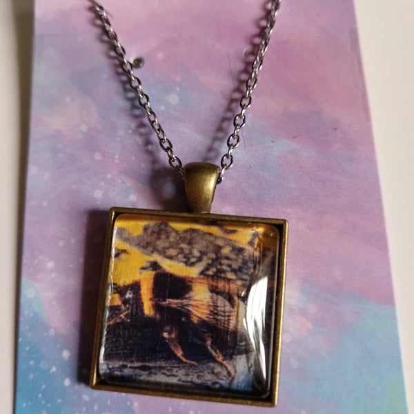 Bumblebee photography square pendant necklace