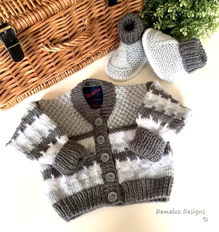 Designer Baby Cardigan & Matching Booties Hand Knitted Set Size 3-9 months 