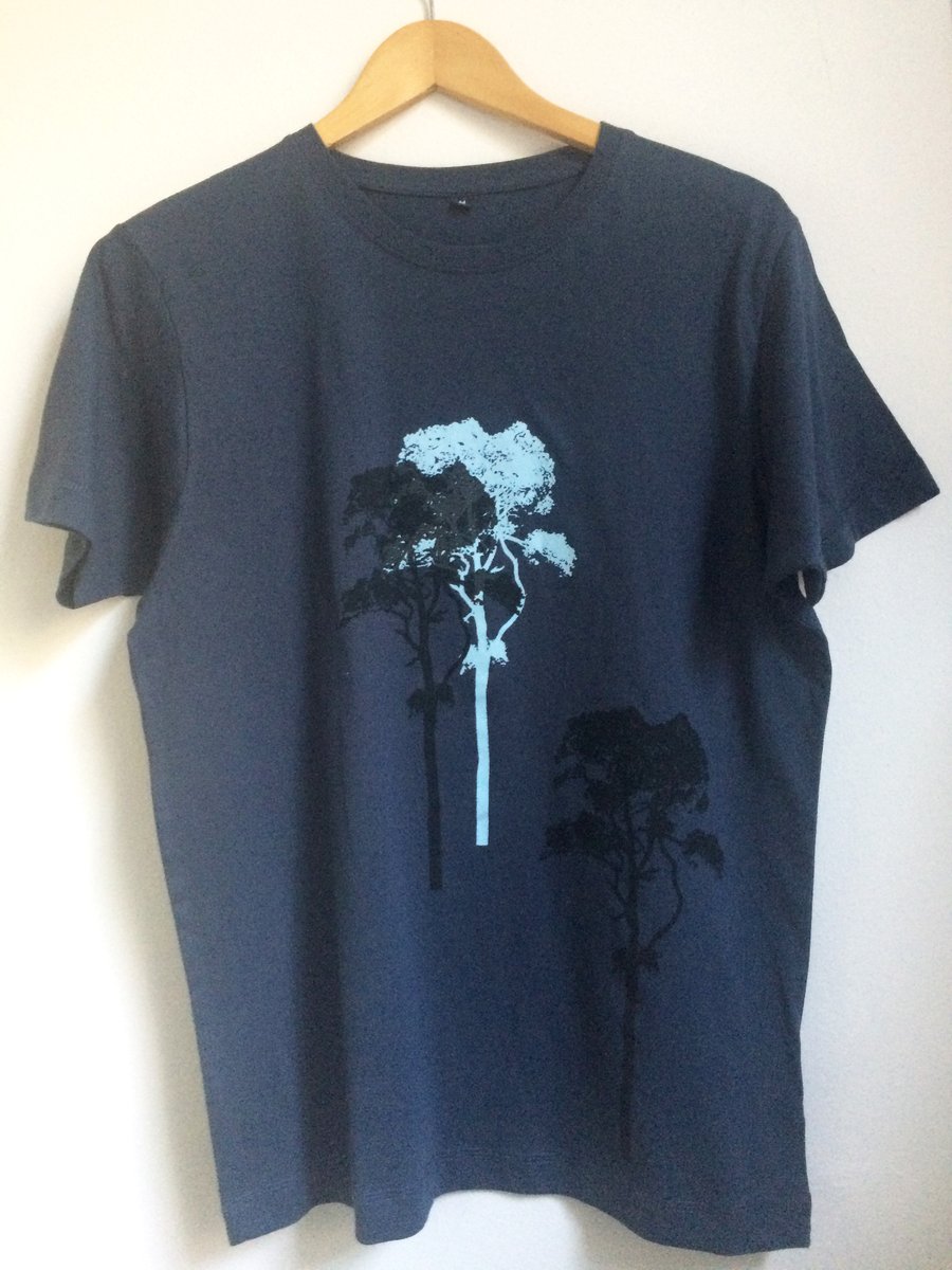 3 Trees Mens Denim Blue classic style T shirt
