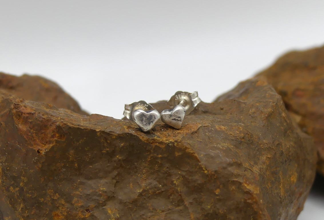 Recycled Sterling Silver Dainty Heart Stud Earrings.