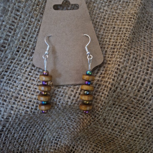 Beaded Drop Earrings in Wood and Multicolour