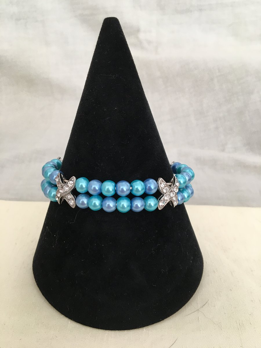 Pretty Aqua Blue Wirework Bangle