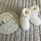 Hand-knitted Baby’s ‘Hugg’ Booties (0-6 months)