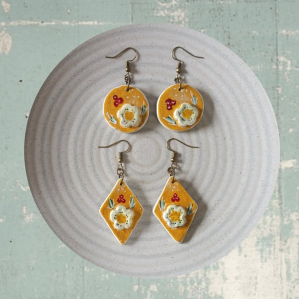 Hand-painted earrings 