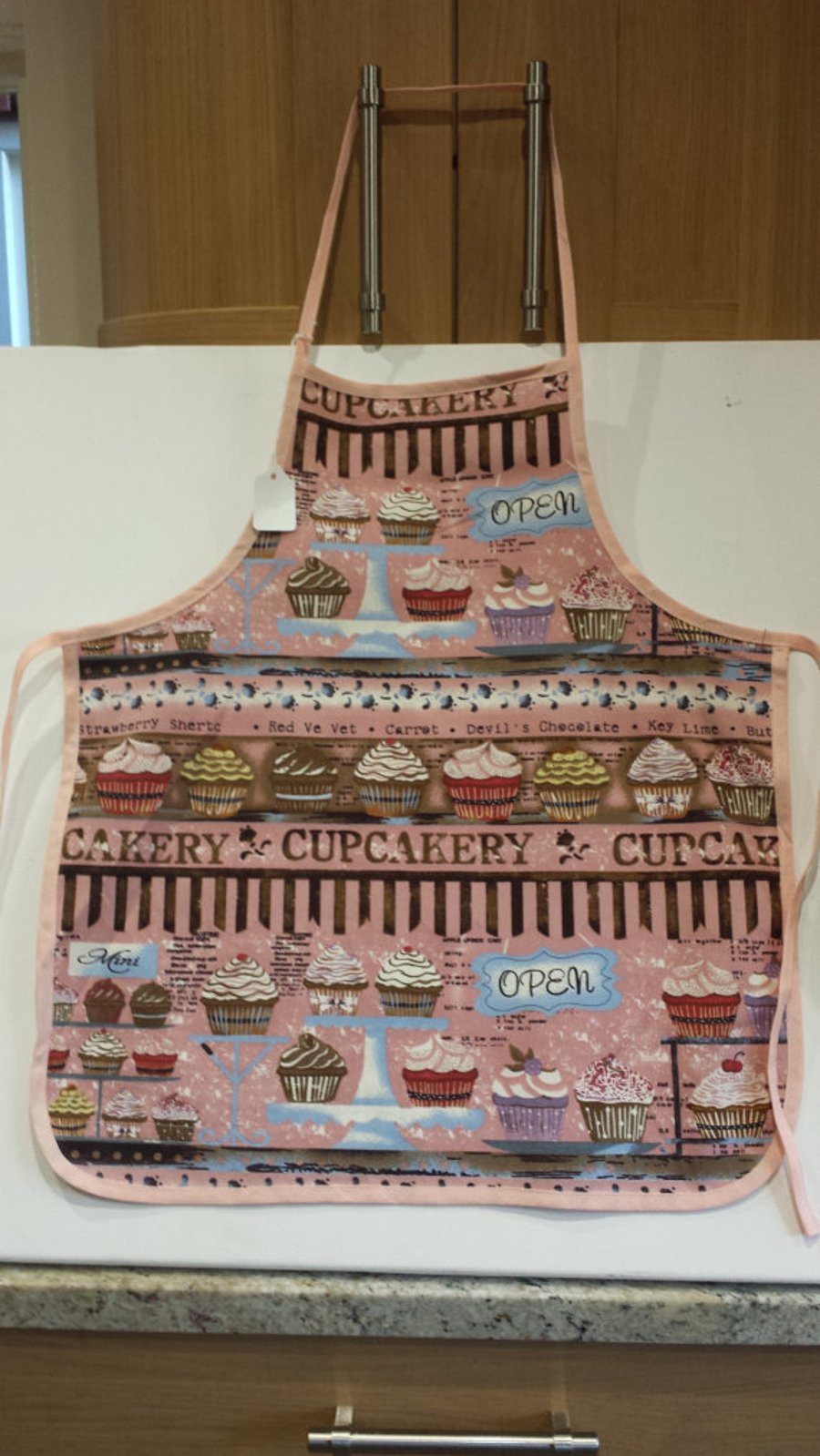 Child's cotton apron with cupcake design