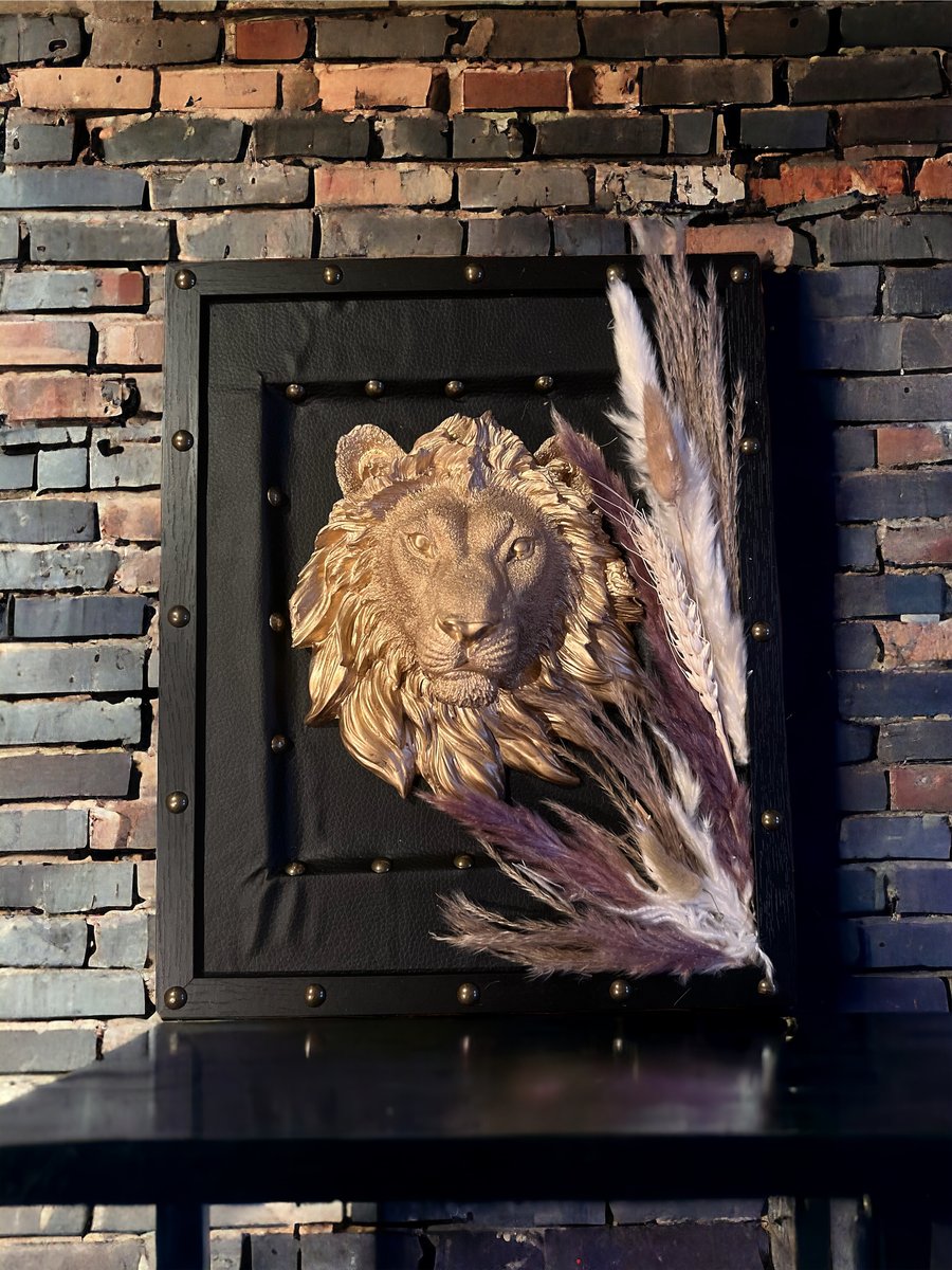 Gold Lion Wall Frame 