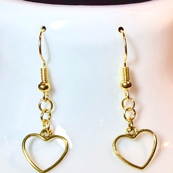 Handmade 14 Karat Gold Hollow Heart Dangle Earrings 
