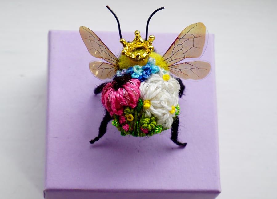 Embroidered Queen Bee 