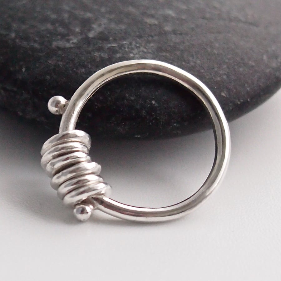 Hoops Fiddle Ring