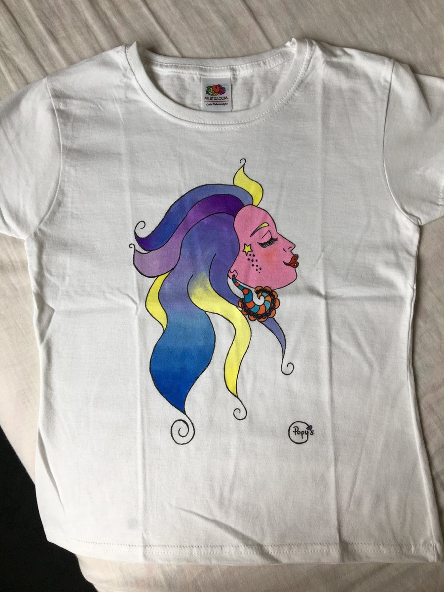 SALE!! GIRL - FREE YOUR MIND handpainted t-shirt