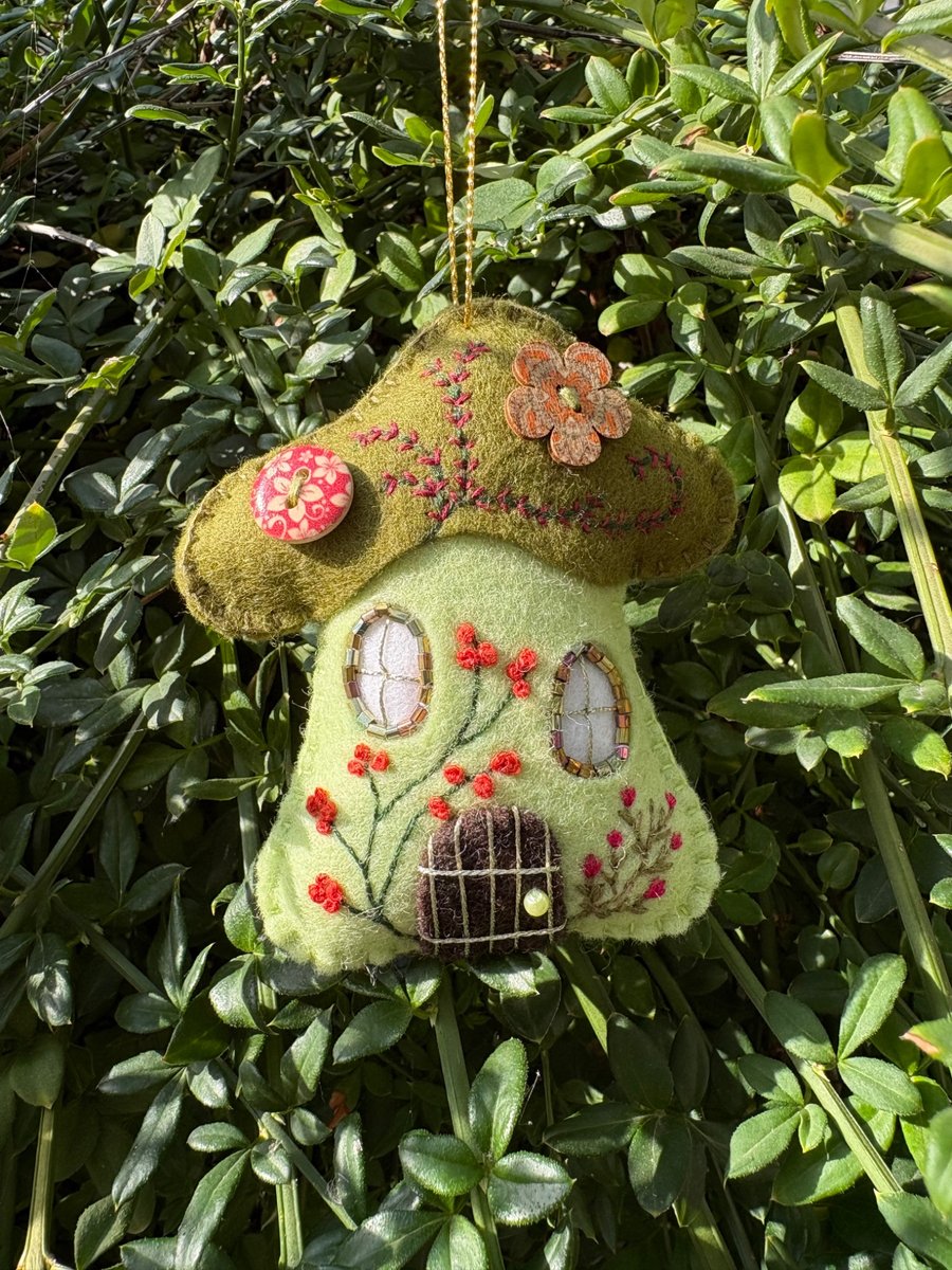 Felt Fairy House in Shades of Green 
