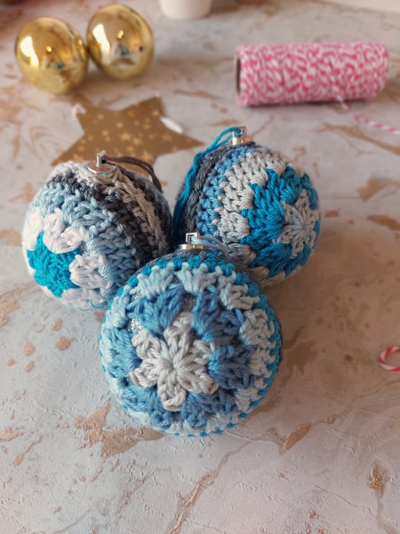 Crochet Christmas Baubles. Tree Decorations Set of 3 