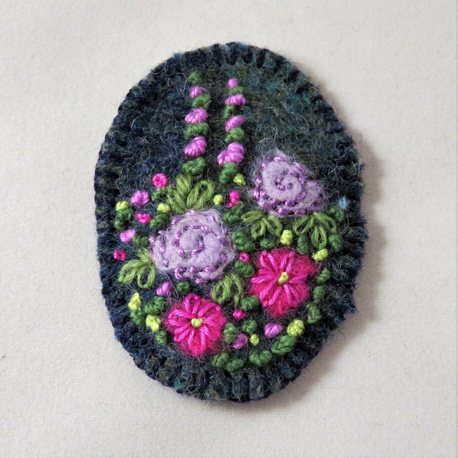 Oval Brooch - lilac and magenta rose garden