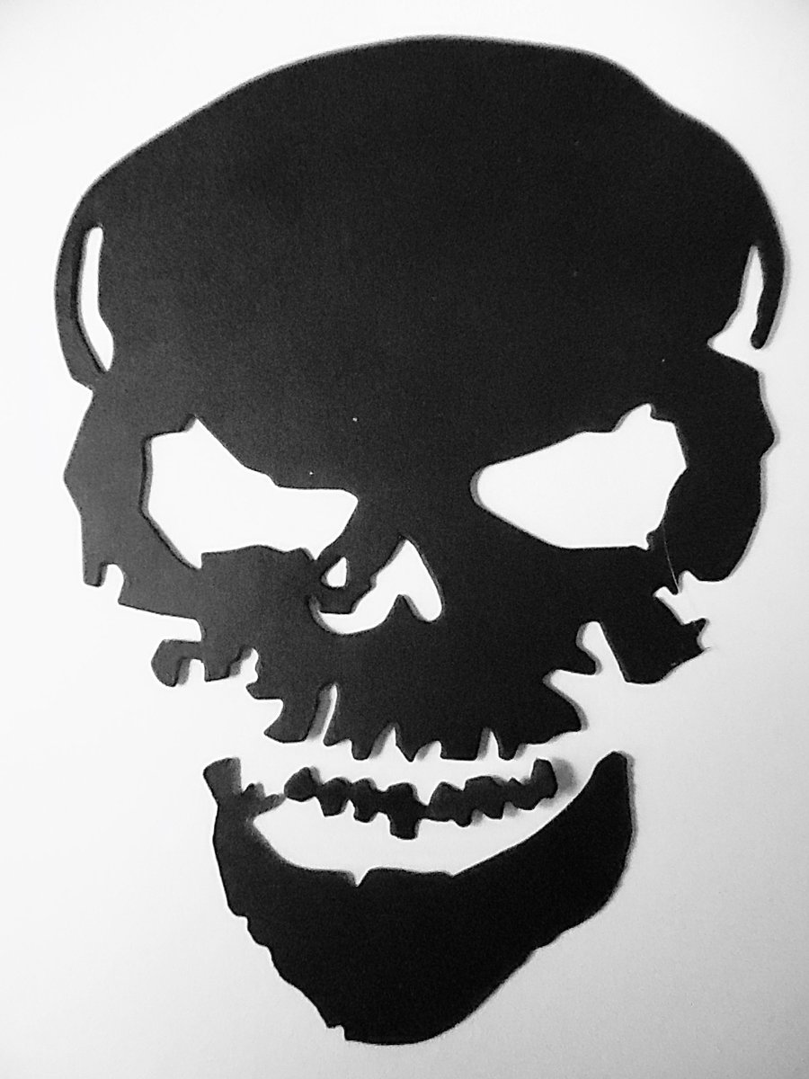 6 x Black Skull Die Cuts. Hallowe'en Cut-Outs  115mm x 80mm