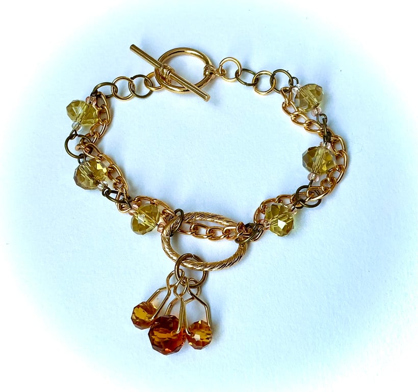 Golden Chain and Beaded Toggle Bracelet