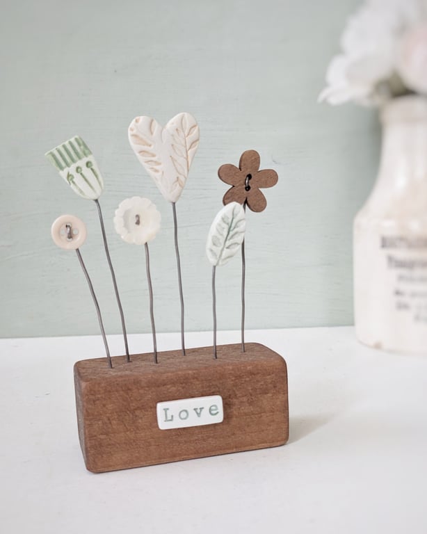 Clay Heart and Flowers in a Button Garden Block 'Love'