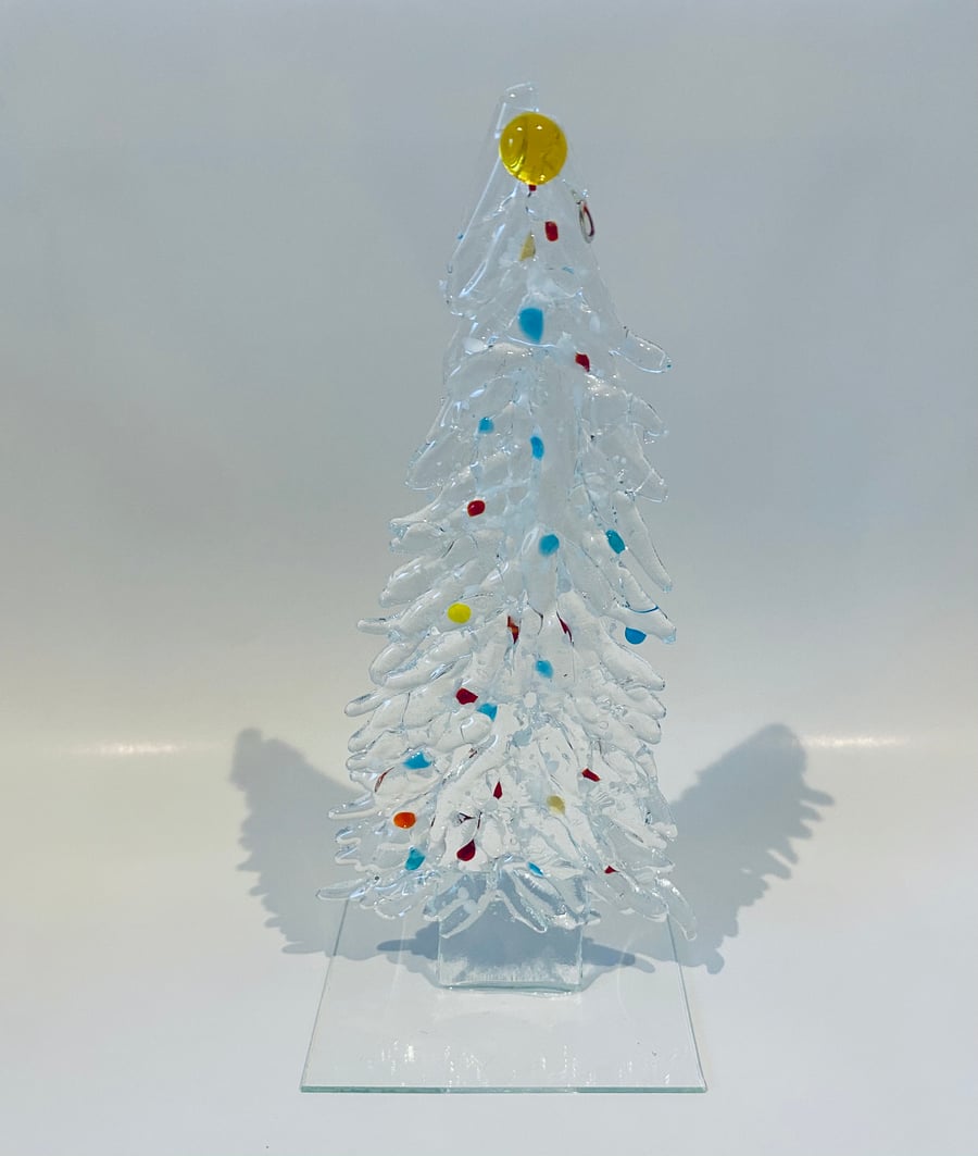 Fused hlass Christmas tree ornament