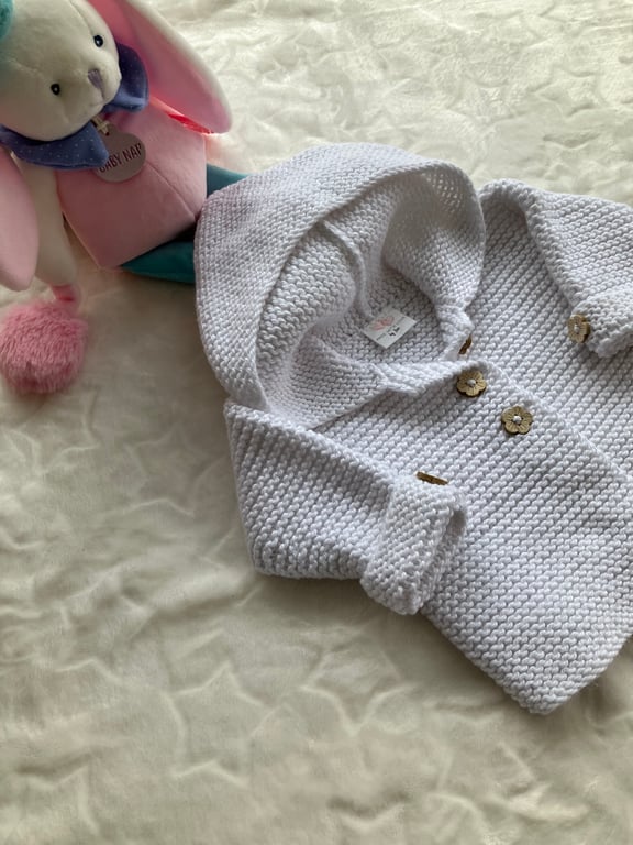 Hand knitted ‘Lily’ Baby Girl’s Hoody (0-3 months)