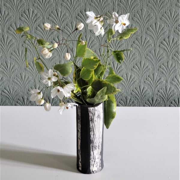 Gillie.  Small ceramic handmade black and white vase.