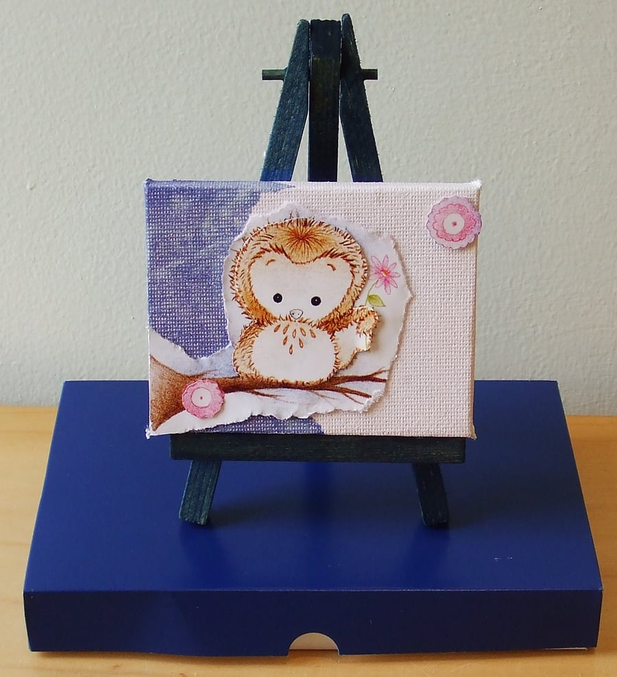 Miniature Owl Canvas with Easel and Gift Box