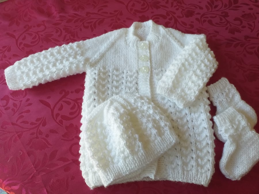 Hand Knitted Babies Coat, Hat and Bootees (ref LB655)